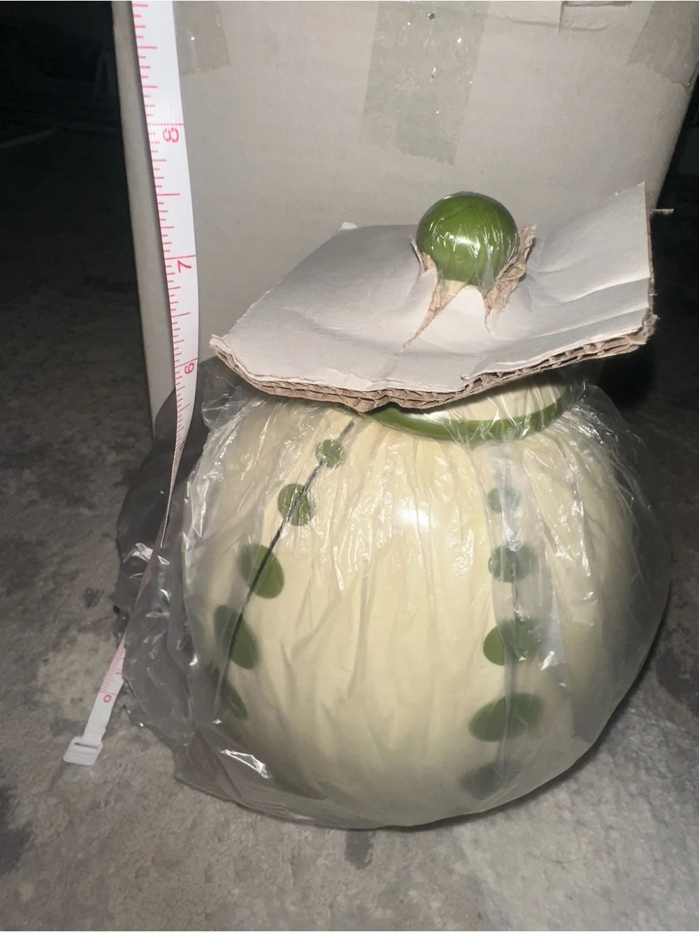 Urn Vase